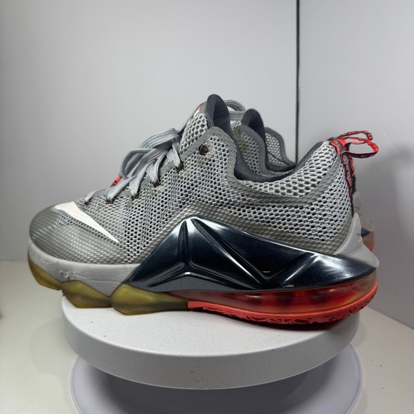 Nike LeBron 12 Low Grey Orange Men's Basketball Shoes Size 10.5 - Picture 2 of 16